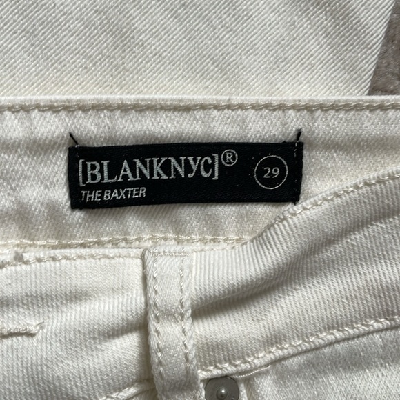 NEW BlankNYC - The Baxter straight leg off white Jean, size 29 - Picture 2 of 9